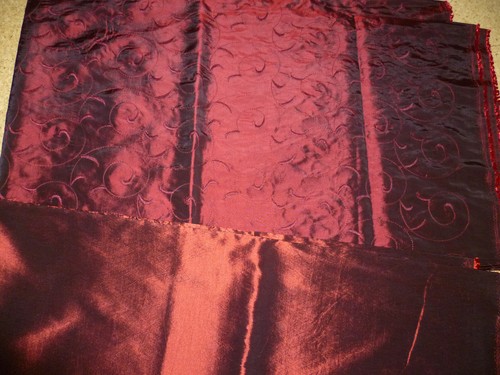 Stoff satin meterware - satin, bestickt