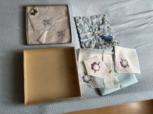 Set mit bestickte - set,