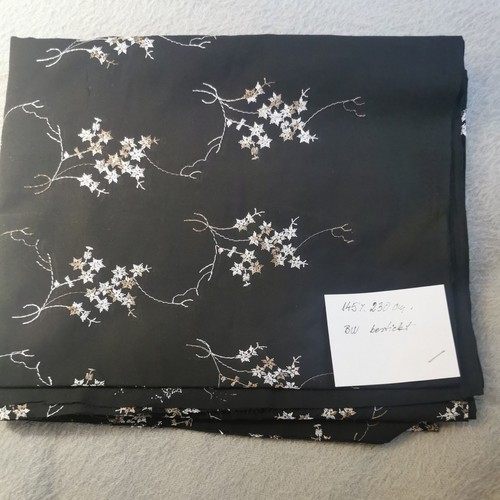Baumwollstoff schwarz bestickt - schwarz,